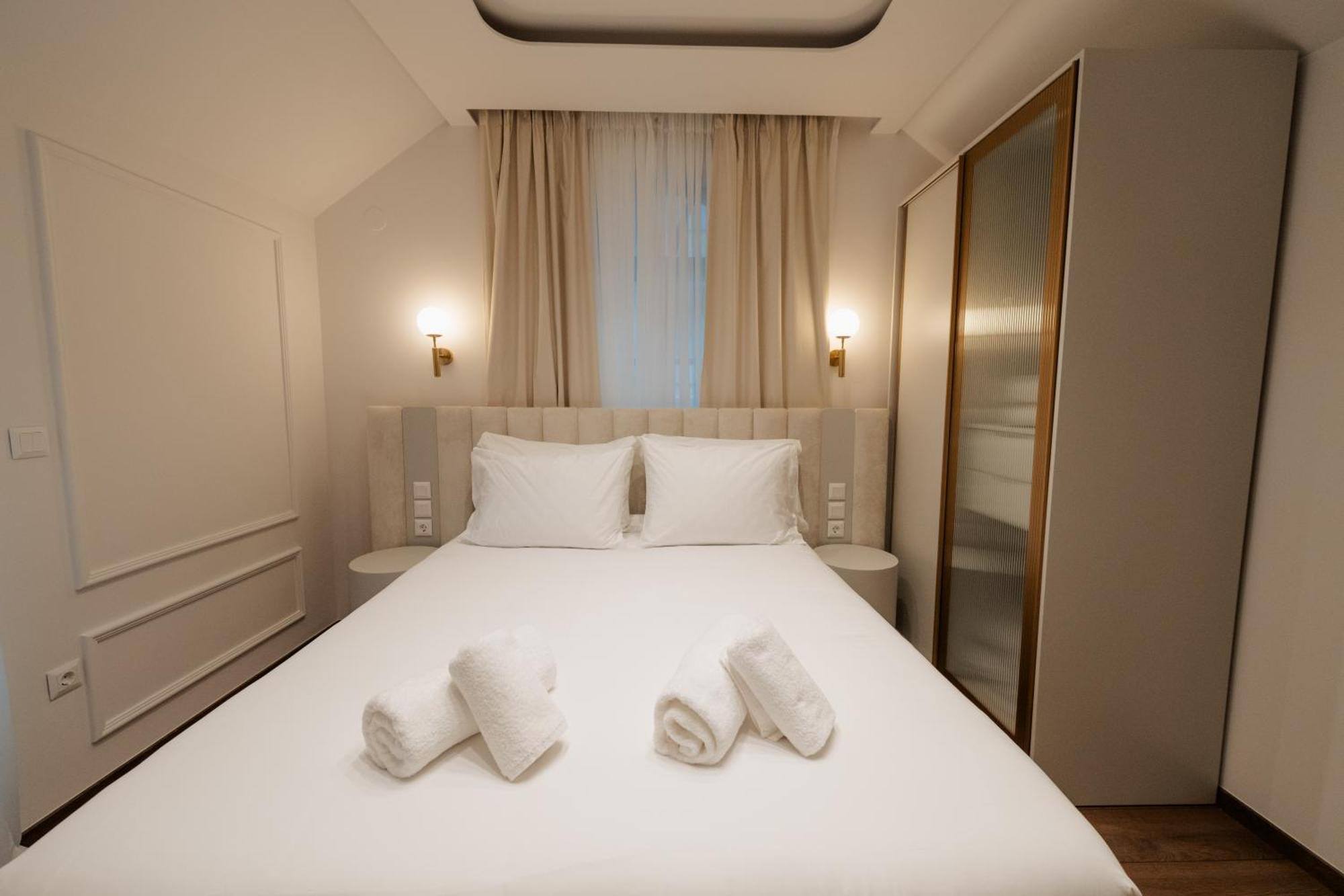 Emerald Suites Флорина Екстер'єр фото
