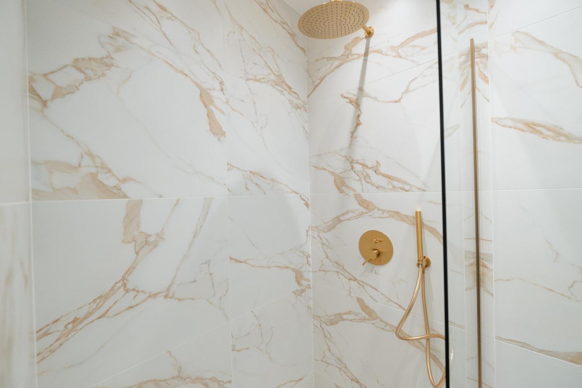 Emerald Suites Флорина Екстер'єр фото